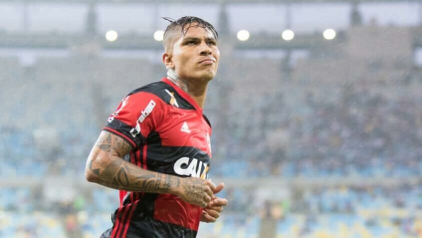 Guerrero: 10 gols em 2017 - O peruano liderou o Flamengo rumo ao título do Carioca, inclusive marcando na final contra o Fluminense.