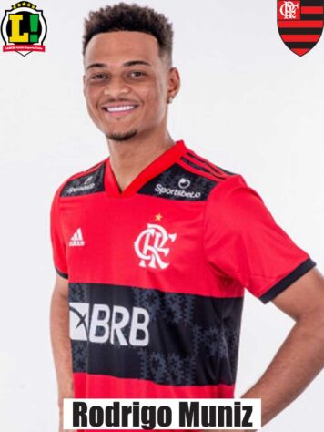 MUNIZ - 5,0 - Apresentou-se para tabelas com Everton Ribeiro e Arrascaeta e desperdiçou chances. Porém, com a opção do Flamengo por alçar jogadas para a área, caiu um pouco de rendimento. 