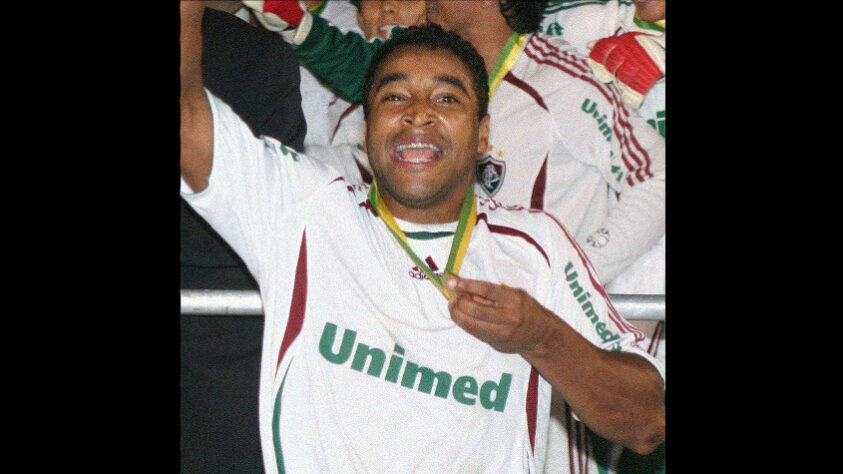O ex-lateral esquerdo esteve presente nas mesma conquistas de Danrlei pelo Grêmio (1994, 1997 e 2001), acrescentando ainda à sua galeria o título de 2007 pelo Fluminense.
