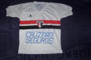 1984 -  - Cruzeiro Seguros - Mais um patrocinador no ano foi a Cruzeiro Seguros. 