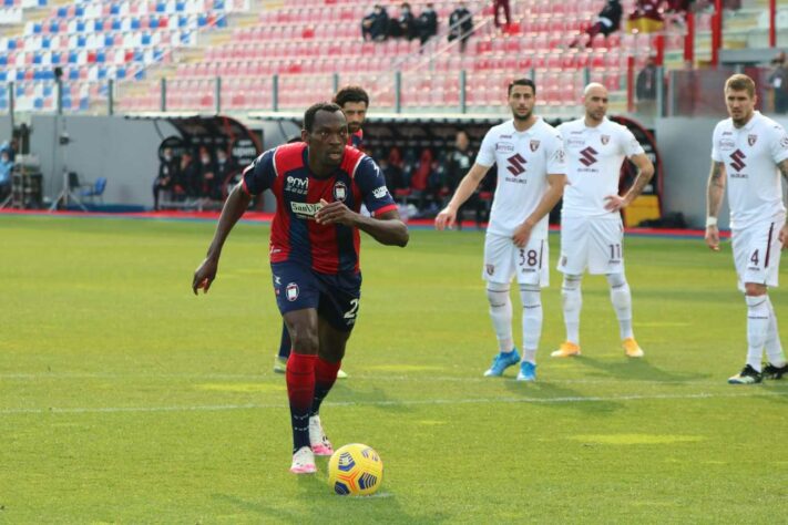 17º: 	Simy Nwankwo (Crotone) - 19 gols / 38 pontos