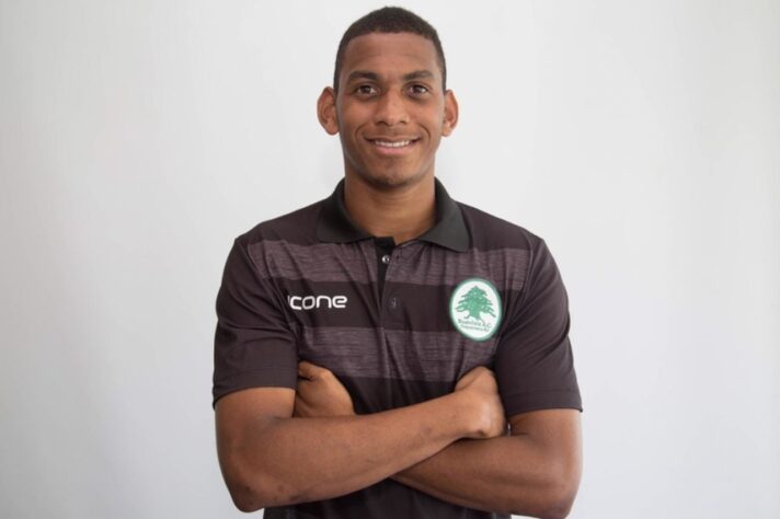 FECHADO - O atacante semifinalista do estadual com a camisa do Boavista em 2020 está de volta para a temporada atual. Jefferson Renan, que completa 28 anos no próximo dia 18, está na sua segunda passagem pelo Verdão de Saquarema, já se encontra regularizado, deve estrear nas próximas partidas e garante que ajudará o time a "ir mais longe na competição".