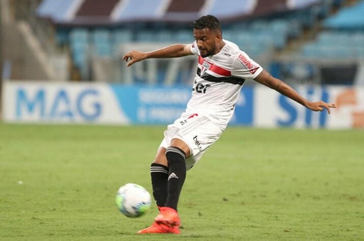 Reinaldo - 1 gol: conhecido pela sua ofensividade, o lateral-esquerdo marcou um gol contra o São Caetano, na vitória por 5 a 1.