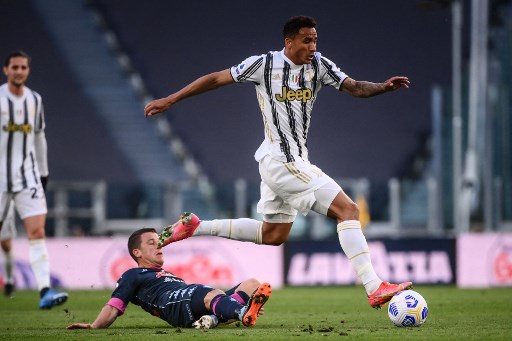 NA MÉDIA - Danilo foi consistente defensivamente no duelo contra o Genoa e deu assistência para o gol de Weston McKennie na vitória da Velha Senhora por 3 a 1
