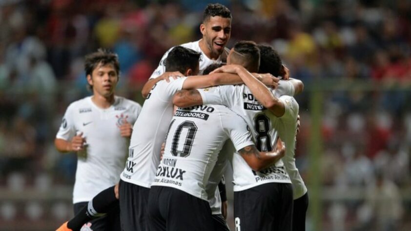 Em 2018, o Corinthians caiu nas oitavas de final da Libertadores, mas antes, na quinta rodada da fase de grupos, goleou o Deportivo Lara, da Venezuela, por sonoros 7 a 2, o maior resultado dos últimos cinco anos. Jadson marcou três vezes, Junior Dutra duas, Sidcley e Romero também balançaram as redes.  