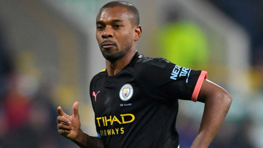 Fernandinho (Manchester City): volante – 36 anos