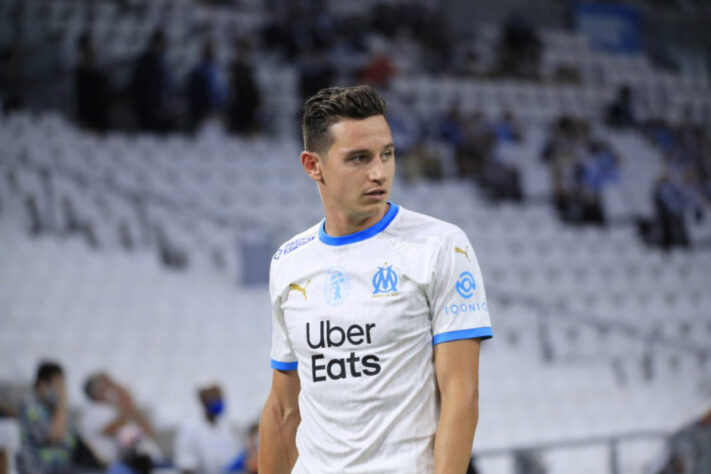 ESQUENTOU -  O meia Thauvin, atualmente no Olympique de Marselha, não deve renovar com o clube francês e pode ir de graça para o Tigres, segundo o GFFN.