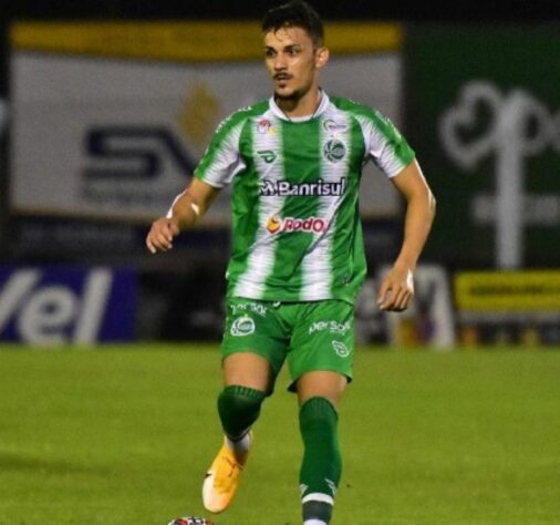 GUILHERME CASTILHO - Juventude (C$ 5,79) - Depois de um bom campeonato pelo Papo, o armador, com quatro gols e quatro assistências na competição, precisará conduzir sua equipe rumo à vitória contra o Corinthians.