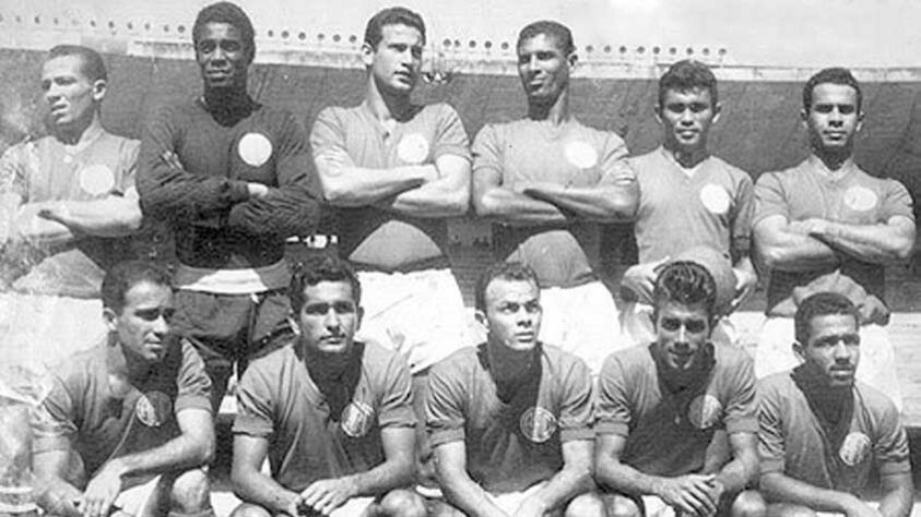 1960 - América-RJ: após um longo período de 25 anos com apenas os grandes sendo campeões do estadual carioca, o América conseguiu quebrar essa escrita e fez uma campanha quase impecável na fase de grupos. Na final, enfrentou o Fluminense e venceu de virada em pleno Maracanã, conquistando o seu sétimo Cariocão diante de mais de 98.000 pessoas que foram assistir ao jogo no estádio.