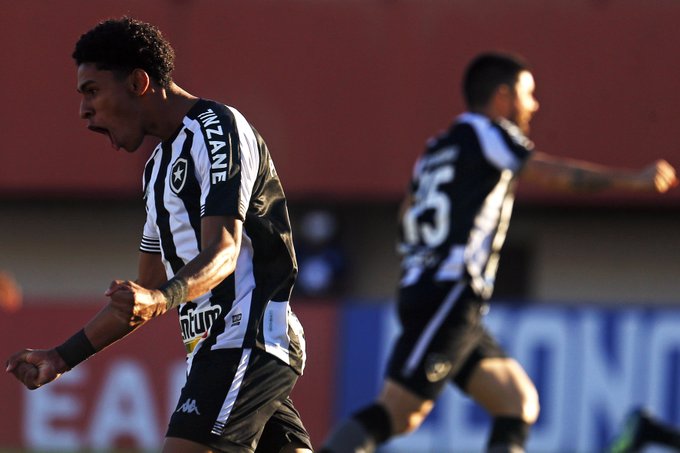 14 - Botafogo: Total - 3.677.003