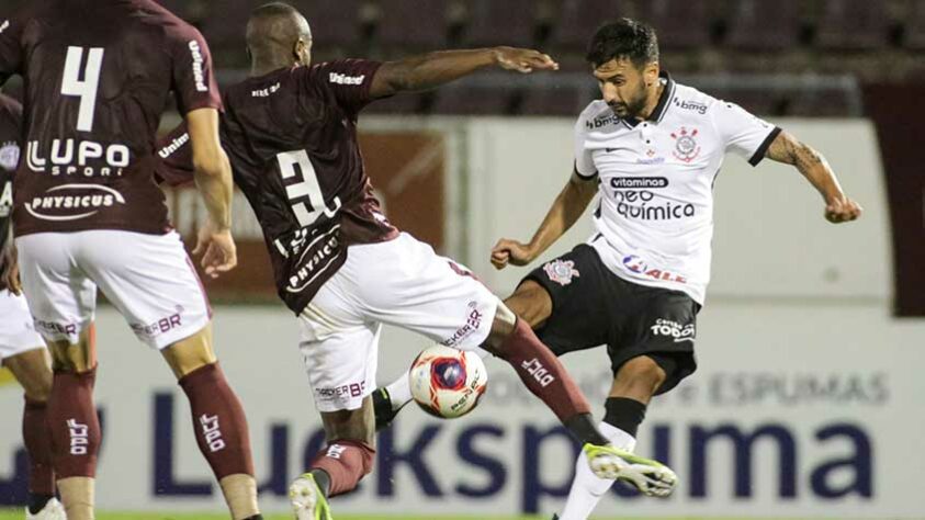 Pelo Paulistão, o Corinthians foi até Araraquara, abriu o placar, mas sofreu a virada no segundo tempo e perdeu por 2 a 1 para a Ferroviária. Veja as notas dos jogadores do Timão e os pontos positivos e negativos da Locomotiva (por Redação São Paulo).