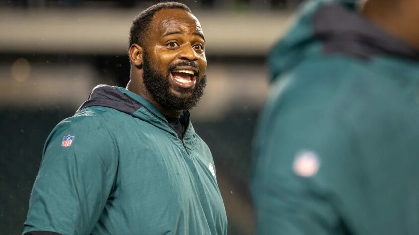 4. Fletcher Cox (Philadelphia Eagles): Já são seis Pro Bowls consecutivos para o defensive tackle dos Eagles, e a incrível marca de 54,5 sacks em nove anos de carreira. Em toda sua carreira, só uma sua nota no índice do PFF foi abaixo de 70 (2013). Por seis vezes ficou acima de 80, três delas superando a nota 90. Além disso tudo, Cox foi eleito All-Pro em quatro ocasiões, e foi um dos heróis na campanha do título de Super Bowl em 2017.