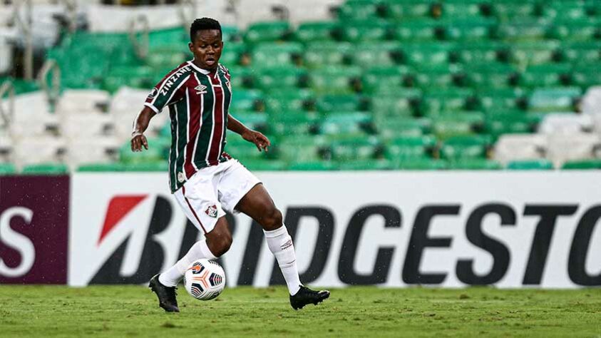 Nesta quinta-feira, o Fluminense empatou com o River Plate em 1 a 1, no Maracanã, em jogo válido pela primeira rodada da fase de grupos da Libertadores. O lateral Montiel, de pênalti, abriu o placar para os argentinos, porém, Fred deixou tudo igual no segundo tempo. Veja as notas a seguir: 