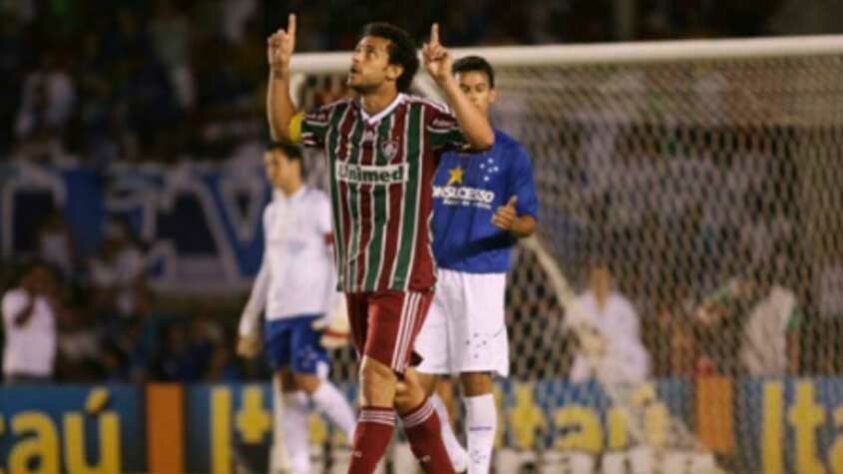 2009 - Cruzeiro 2 x 3 Fluminense, pelo Brasileiro - Com apenas 2% de chance de se salvar, o Fluminense começou perdendo o jogo por 2 a 0, mas conseguiu uma virada histórica. Com dois gols de Fred, a equipe deixou a lanterna com o triunfo e iniciou sua arrancada rumo a manutenção na elite do futebol brasileiro. 