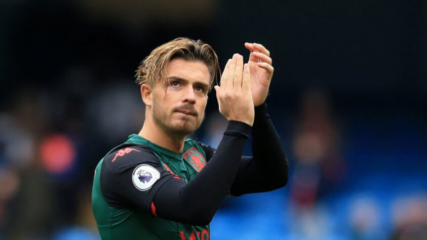 ESQUENTOU - O Manchester City quer que Jack Grealish diga ao Aston Villa que deseja se transferir para o atual campeão da Premier League nesta janela de transferências, segundo o "Daily Star". O atleta deve conversar com os donos do clube de Birmingham e com o técnico Dean Smith em breve. A equipe de Pep Guardiola está confiante na contratação do camisa 10 nos próximos dias por cerca de 100 milhões de libras (R$ 712 milhões). No entanto, Grealish não demonstrou publicamente uma vontade em deixar o time pelo qual se formou como profissional.