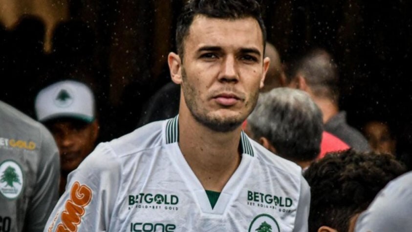 Jean Victor (Boavista): o lateral é o terceiro jogador com mais interceptações no Campeonato Carioca. Também é o artilheiro do Verdão de Saquarema na competição.