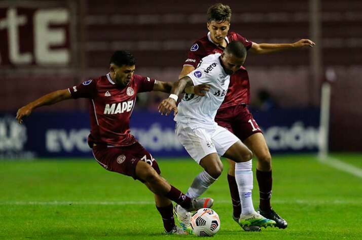 Lanús (Argentina) - Valor do elenco: 44,55 milhões de euros (R$276,13 milhões) - Número de jogadores: 22.