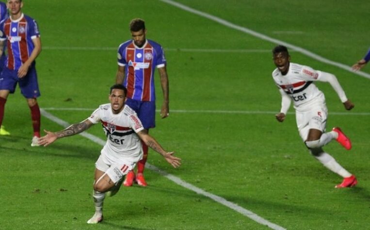 Luciano - No dia 20 de agosto de 2020, o atacante Luciano estreou pelo São Paulo, entrando no segundo tempo da partida contra o Bahia, no Brasileirão. Nos minutos finais do jogo, o atleta fez o gol de empate do Tricolor Paulista, que terminou o jogo em 1 a 1.