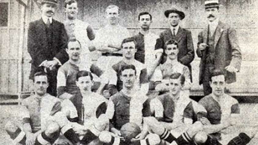 1912 - Paissandu: no Cariocão de 1912 organizado pela LMSA (Liga Metropolitana de Sports Athleticos), oito equipes participaram do torneio e cada clube jogava contra o adversário duas vezes, completando dois turnos de sete jogos cada. O Paissandu terminou na liderança com 24 pontos e se sagrou campeão da edição.
