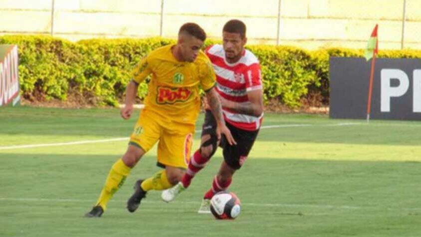 Rodolfo - O zagueiro reserva, que entrou na final contra o Santos, está no Mirassol.