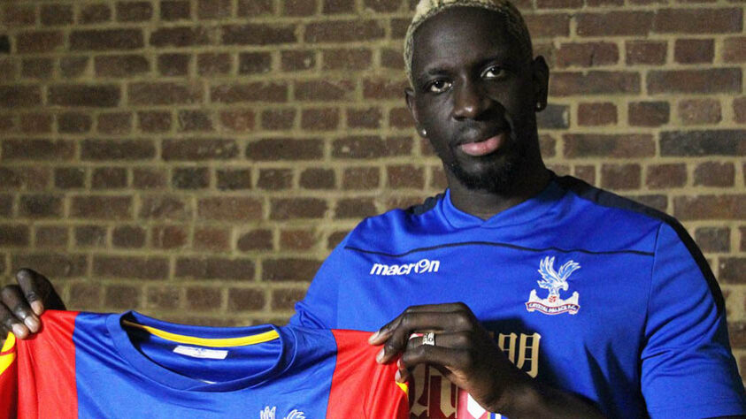 Mamadou Sakho - Crystal Palace - 31 anos - Zagueiro - Contrato até: 30/06/2021