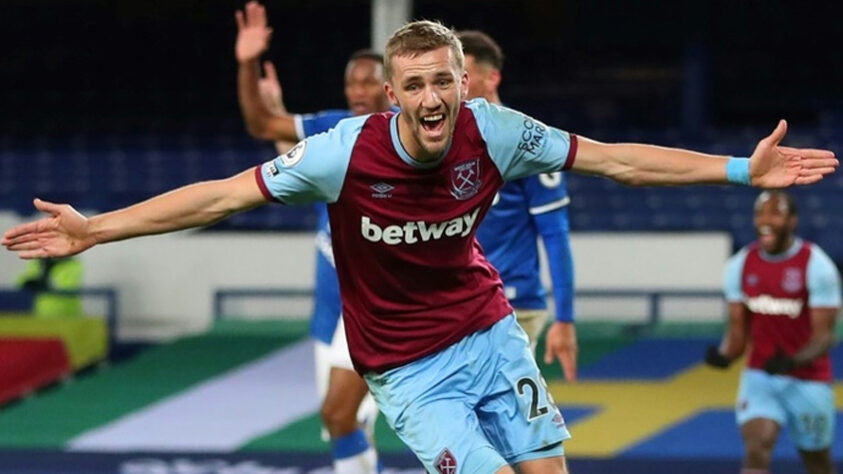 17º – Tomas Soucek: O volante tcheco, de 26 anos, vem se destacando pelo West Ham – tem nove gols na Premier League. A valorização de Soucek é de 28 milhões de euros (R$ 190 milhões). Agora, ele é avaliado em 40 milhões de euros (R$ 272 milhões).