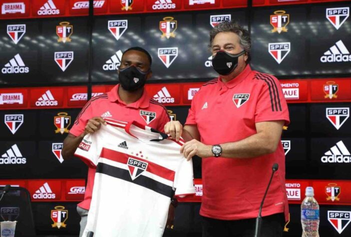 William - 30 de março de 2021 - Volante - Chegou ao São Paulo após defender o Toluca, com contrato até o final de 2021. Não teve o contrato renovado e deixou a equipe sem conseguir conquistar espaço. 