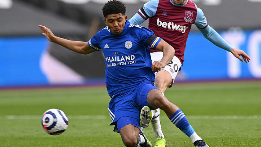 24º – Wesley Fofana: O jovem zagueiro francês, de 20 anos, é cercado de expectativa no Leicester. Fofana se valorizou em 24,6 milhões de euros (R$ 167 milhões). Agora, ele tem valor de mercado de 30 milhões de euros (R$ 204 milhões).