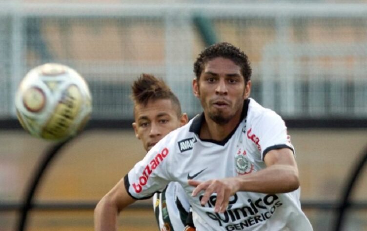 Wallace Reis: zagueiro - reserva (entrou no jogo) - 34 anos - ficou no Timão até o fim de 2012, quando acertou com o Flamengo, na temporada seguinte. Rodou por alguns clubes do Brasil e exterior, depois disso. Atualmente defende o Brusque, de Santa Catarina.