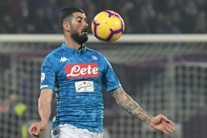 Elseid Hysaj: O lateral-direito, de 27 anos, está no Napoli desde a temporada 2015/2016.