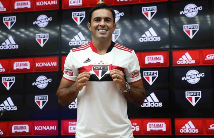 Eder (35 anos) - Atacante - Valor de mercado: 400 mil de euros (R$ 2,5 milhões) - São Paulo deseja se livrar do atleta.