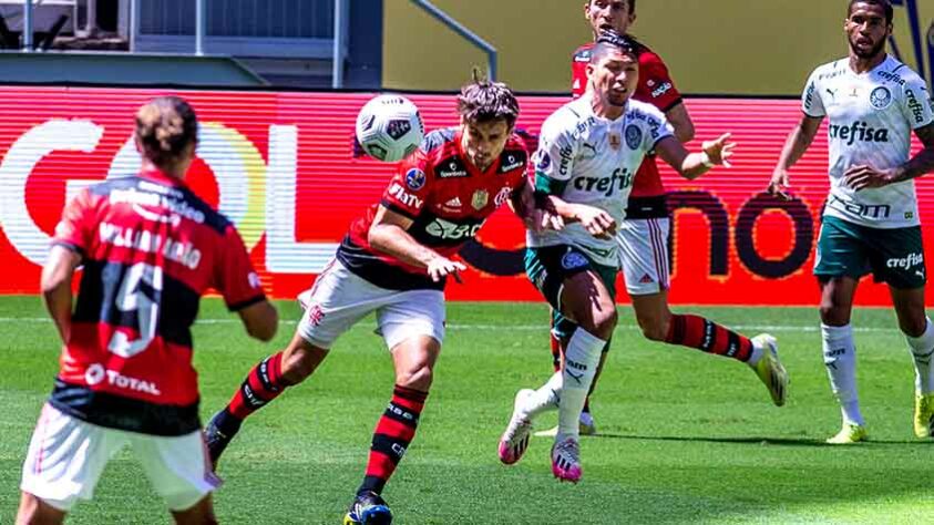 Onde assistir Flamengo x Palmeiras na TV: Rede Globo e Premiere.