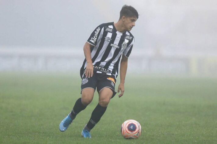 Gabriel Pirani (Santos) - 19 anos: Promissor, foi um dos protagonistas do Santos no primeiro semestre, mas sofreu com uma lesão em agosto que o deixou fora de combate por bastante tempo. O meia vale 2,5 milhões de euros (R$ 16,5 milhões) e um contrato até o final de 2025.