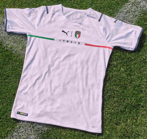 Nova camisa 2 da Itália