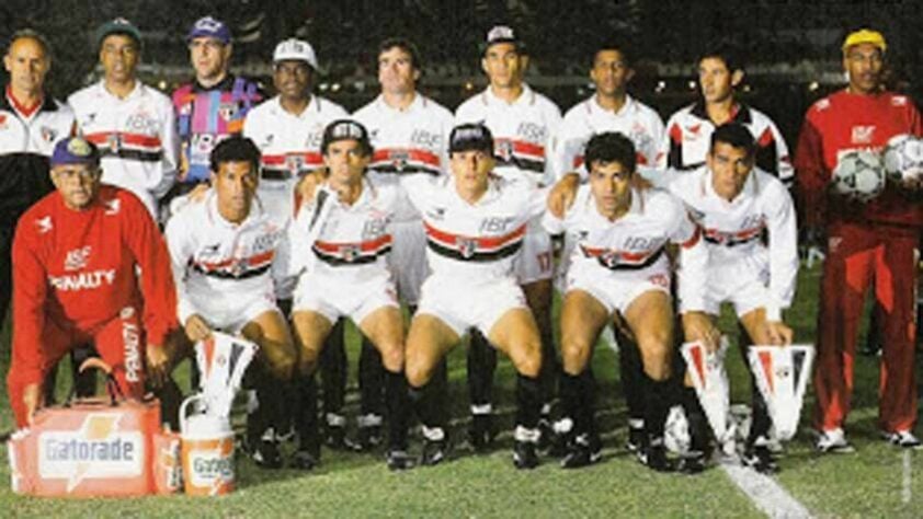 1993 - Newell's Old Boys (ARG) 2 x 0 São Paulo - Mais uma derrota do Tricolor em outra Libertadores que foi campeão.