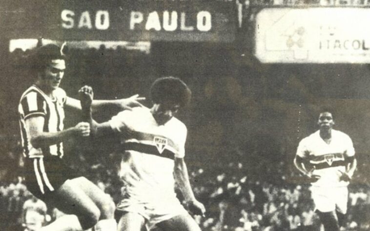 1978 - Atlético-MG 1 x 1 São Paulo - Mais uma estreia diante do Galo no Mineirão. Dario Pereyra abriu pro Tricolor, enquanto Serginho empatou. 