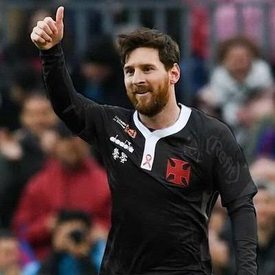 Lionel Messi com a camisa do Vasco da Gama