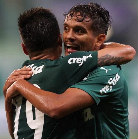 O Palmeiras venceu o clássico contra o Santos nesta quinta-feira, no Allianz Parque, por 3 a 2, em duelo do Campeonato Paulista. O grande nome do Verdão no jogo foi Gustavo Scarpa, que teve noite de garçom com duas belas assistências. Confira as notas dos jogadores do Palmeiras no LANCE! (por Nosso Palestra)