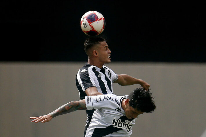 Na manhã deste domingo, o Vasco venceu o Botafogo por 1 a 0, no estádio Nilton Santos, em partida válida pelo jogo de ida da final da Taça Rio. Com o resultado, o Cruzmaltino tem a vantagem do empate para a partida da volta. Confira as notas: (por João Alexandre Borges – joaoborges@lancenet.com.br).