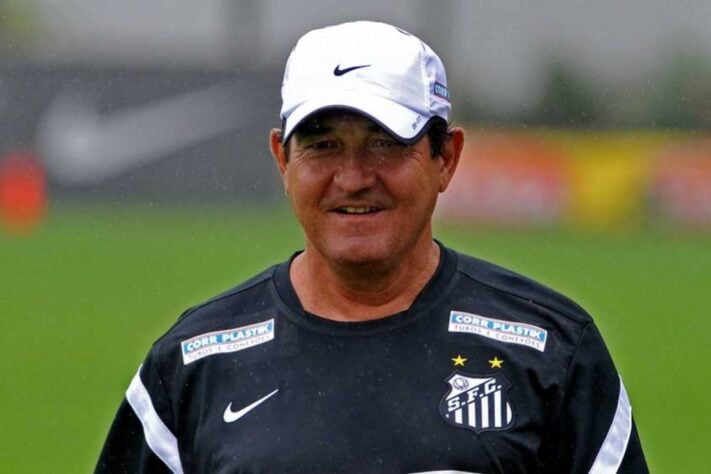 Brasileirão 2013: Muricy Ramalho (Santos) – Foi demitido após a 2ª rodada