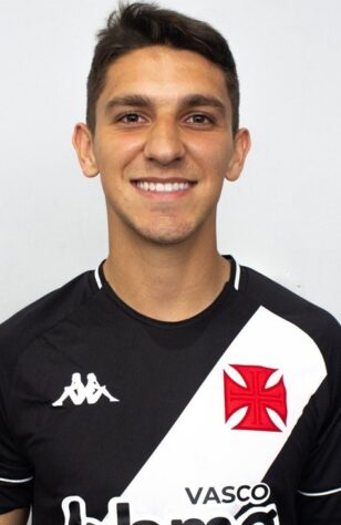 FECHADO - Após quase três meses treinando no Vasco da Gama, o centroavante Elias Ovelar finalmente está regularizado para estrear com a camisa vascaína. O atacante de 19 anos é cria do Cerro Porteño e assinou com o Cruz-Maltino por empréstimo até janeiro de 2022. Assim como Galarza, o jogador chega ao clube inicialmente para defender a equipe sub-20.