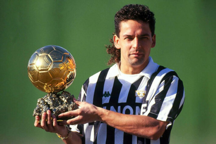 1993 - Roberto Baggio (Juventus) / 2º lugar: Romário (PSV/Barcelona); 3º lugar: Dennis Bergkamp (Ajax/Internazionale)