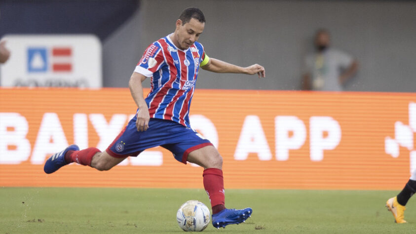 Na partida de ida da final da Copa do Nordeste, o Ceará derrotou o Bahia por 1 a 0 com gol nos acréscimos do segundo tempo, em partida marcada por duas expulsões. Veja as notas dos jogadores do Tricolor de Aço. (feito por Redação São Paulo)