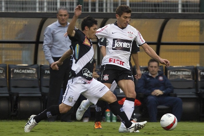 2012 - Foi eliminado pela Ponte Preta nas quartas de final do Paulistão ao ser derrotado por 3 a 2 no Pacaembu (jogo único).