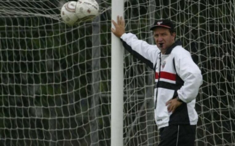 Cuca, em 2004, teve desempenho idêntico sem suas primeira 10 partidas pelo São Paulo.