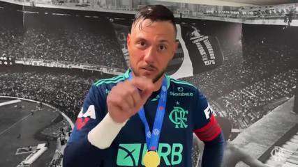 Em meio a várias provocações, uma se destacou. Na final da Taça Rio, Fernando Pacheco converteu sua cobrança de pênalti e fez o sinal de "cheirinho" para Diego Alves. Após conquistar o Estadual, o goleiro respondeu dizendo: "No Rio de Janeiro, Pacheco que eu conheço é drogaria"