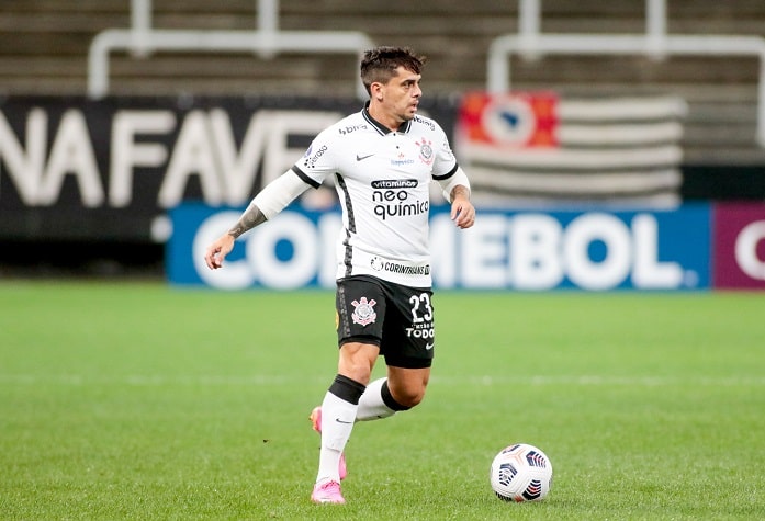 FECHADO - O lateral-direito Fagner teve o seu contrato com o Corinthians renovado até dezembro de 2024. O vínculo do atleta com o Timão se encerrava ao final do ano. A negociação vinha se estendendo desde o final da última temporada.