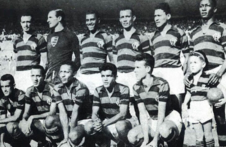 1955 - 13º título estadual do Flamengo - Vice: América