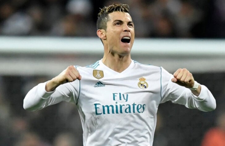 1ª posição - Cristiano Ronaldo (português): 140 gols - atuou por Manchester United, Real Madrid e Juventus