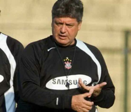 Geninho - Treinou o Corinthians entre janeiro e setembro de 2003 - 55 jogos (Campeão Paulista)